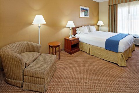 Hotel Quality & Monroeville